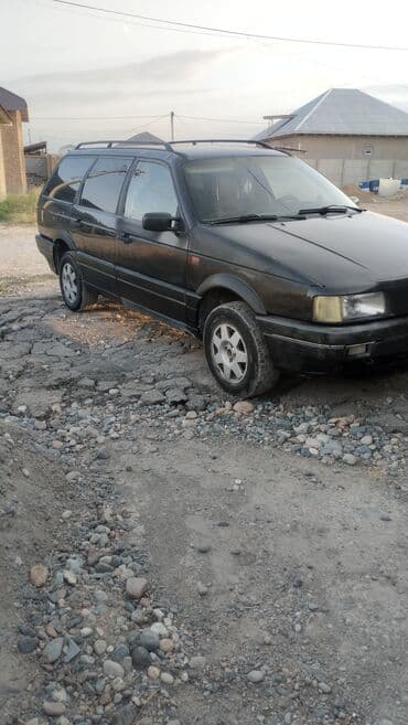 машина кузов: Volkswagen Passat: 1992 г., 2 л, Механика, Бензин, Универсал — 6