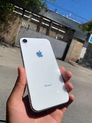 обмен айфона: IPhone Xr, 64 ГБ, Белый — 1