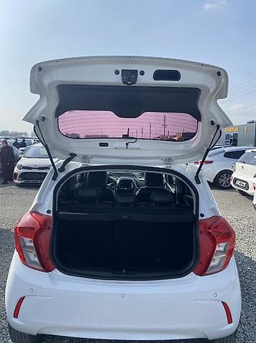 Продажа авто: Chevrolet Spark: 2019 г., 1 л, Вариатор, Бензин, Хэтчбэк — 8