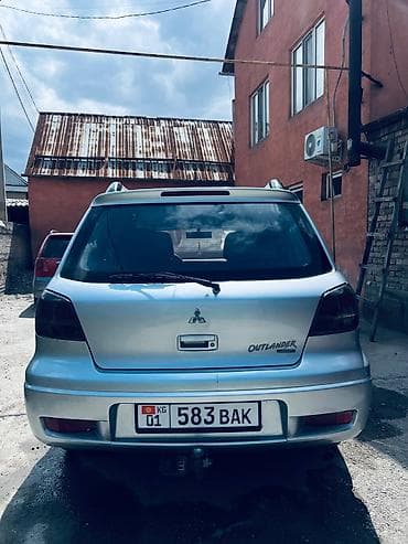 range rove: Mitsubishi Outlander: 2003 г., 2 л, Механика, Бензин, Кроссовер — 4