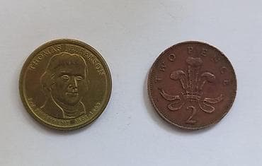 Подборка монет из разных стран. Состав: - 2 круглые монеты с — 6