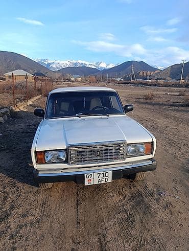 унаа тетиктери: ВАЗ (ЛАДА) 2107: 2008 г., 1.7 л, Механика, Бензин, Седан — 3