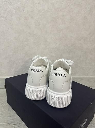туфли белые женские: Кроссовки, 36.5, Prada, Новый, цвет - Белый — 5