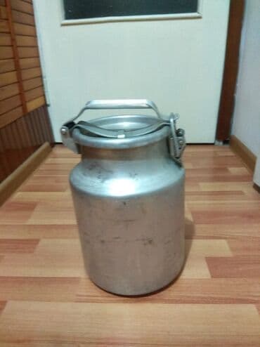 ведро эмалированное с крышкой 10л цена бишкек: Продаю алюминиевый бидон для пищевых продуктов,10л.Состояние — 1