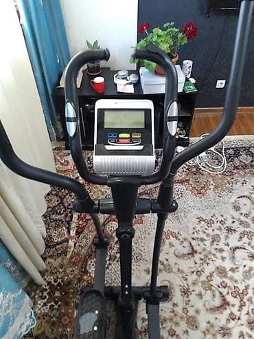 зарчасти: Вело тренажер б/у почти новыйе адрес Бишкек гоголя огонбаева.подъем — 4