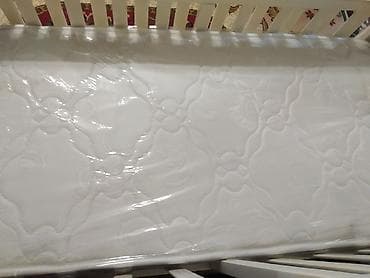 кровать манеж с матрасом: Детская кроватка, в очень хорошем состоянии, верхний корпус качается — 4