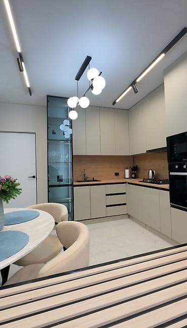 Продажа квартир: 3 комнаты, 80 м², Элитка, 3 этаж, Дизайнерский ремонт — 2