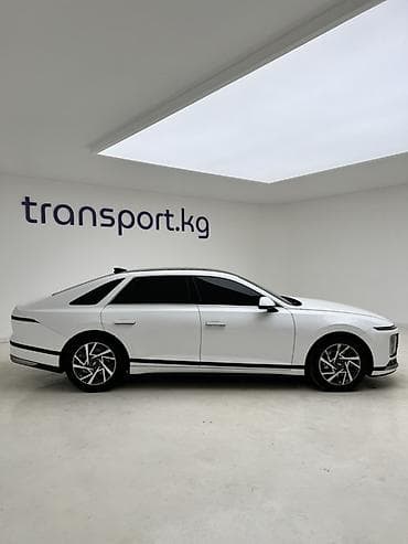 gx 460: Hyundai Grandeur: 2023 г., 3.5 л, Автомат, Газ, Фастбек — 4