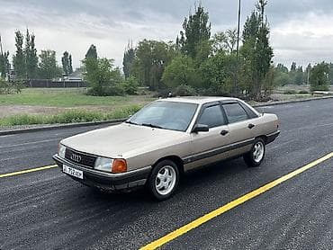 Audi 100: 1987 г., 1.8 л, Кол менен иштөөчү, Бензин, Седан — 4