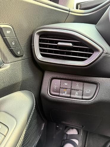 Транспорт: Hyundai Santa Fe: 2019 г., 2.2 л, Автомат, Дизель, Кроссовер — 9