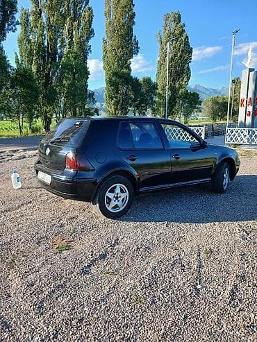 авто портер: Volkswagen Golf: 1998 г., 1.6 л, Механика, Бензин, Хэтчбэк — 3
