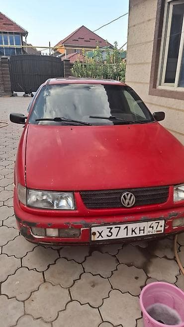 фв 6: Volkswagen Passat: 1996 г., Автомат, Седан — 1