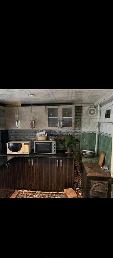 Аренда домов: 60 м², 3 комнаты, Забор, огорожен — 3