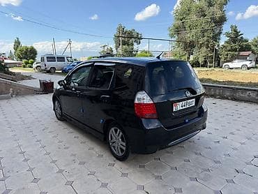обмен на малолетражку: Honda Jazz: 2008 г., 1.3 л, Вариатор, Бензин, Хэтчбэк — 6