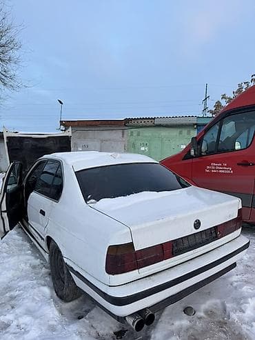 обшивки бмв: BMW 5 series: 1988 г., 2.5 л, Механика, Бензин, Седан — 7