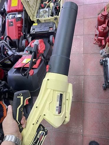 Аккумуляторный воздуходув FB-8526 - Тип: ручной бесщёточный