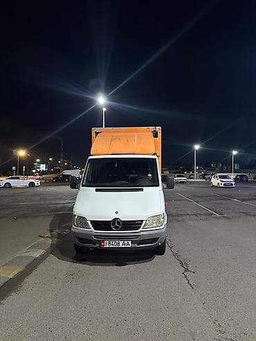 Легкий грузовик, Mercedes-Benz, Дубль, 3 т, Б/у at lalafo.kg Легкий грузовик, Mercedes-Benz, Дубль, 3 т, Б/у