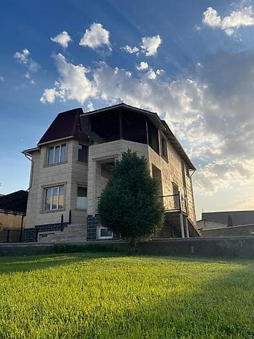 real sight: ПРОДАЁТСЯ ПРЕМИАЛЬНЫЙ УЧАСТОК С ДОМОМ — ЫНТМАК 📍 Первая линия по ул — 1
