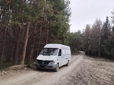 Унаа сатуу: Mercedes-Benz Спринтер: 2001 г., 2.2 л, Кол менен иштөөчү, Дизель, Van — 1