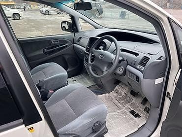 2 8: Toyota Estima: 2001 г., 3 л, Автомат, Бензин, Минивэн — 9