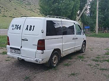 Легкий грузовик, Mercedes-Benz — 4