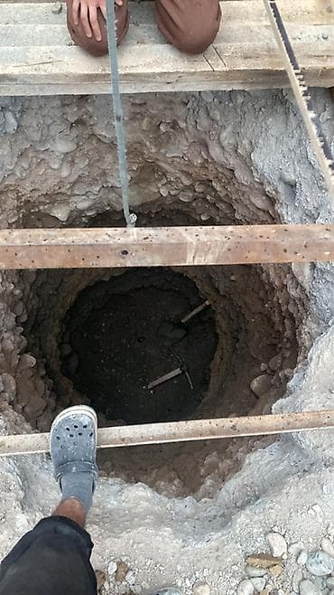 Услуги по ручной разработке шахт и колодцев - Рытьё круглых стволов