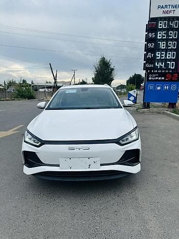 BYD E2: 2023 г., Автомат, Электромобиль, Кроссовер