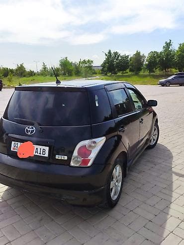 Toyota Ist: 2003 г., 1.5 л, Автомат, Бензин, Хэтчбэк