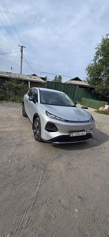 электро чанган: Changan Qiyuan Q05: 2026 г., Электромобиль — 1