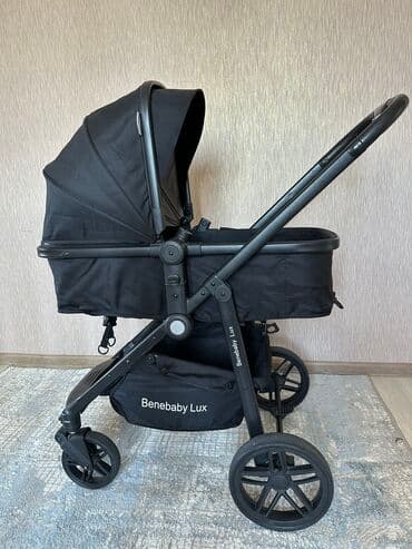 Коляска, цвет - Черный, Б/у