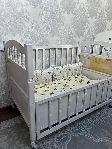 хадунки детские: Детская кроватка - Материал: массив/дерево, окрашено в белый цвет. - — 4