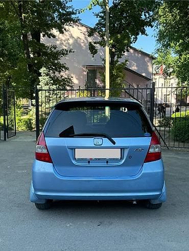 Honda Fit: 2003 г., 1.5 л, Вариатор, Бензин, Хэтчбэк — 3