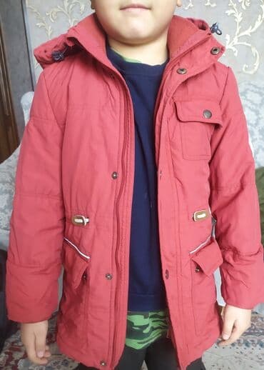 пижама кенгуру: Продаётся детская куртка"SELA" размер на 5-6 лет, состояние 10/9 — 1