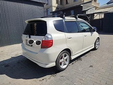 mini cuper: Honda Fit: 2003 г., Автомат, Бензин, Хэтчбэк — 1