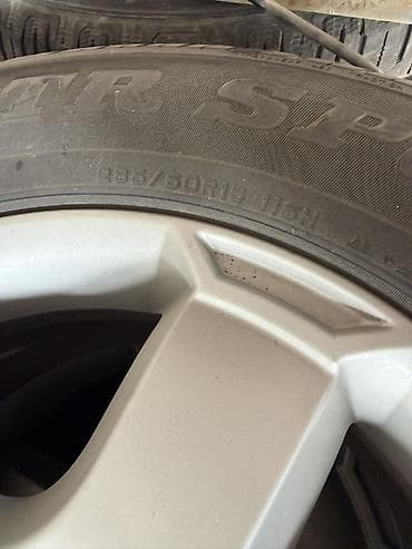 Шиналар жана дисктер: Дөңгөлөктөр монтажда 285 / 60 / R 18, Жай, Колдонулган, Комплект, Жеңил унаалар, Куйма, тешиктери - 5 — 5