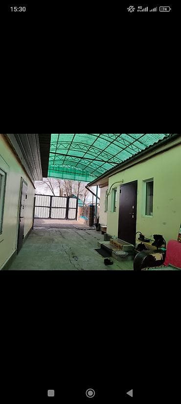 Продаётся частный дом с благоустроенным двором. Дом одноэтажный, 4