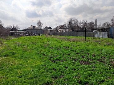 гараж кирпич: Продаётся уютный, жилой дом с большим ухоженным двором и — 9