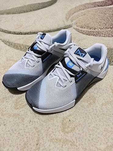 nike 37: Мужские кроссовки, 40, Nike, Новый, цвет - Белый — 1