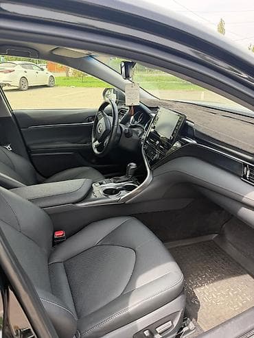 Унаа сатуу: Toyota Camry: 2023 г., 2.5 л, Автомат, Бензин, Седан — 5