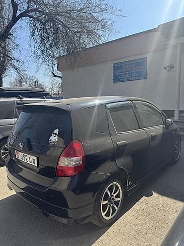 спада хонда: Honda Jazz: 2002 г., 1.3 л, Вариатор, Бензин, Хэтчбэк — 8