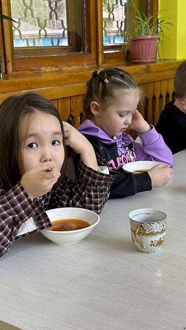 стол для чтения: Детский центр раннего развития - Занятия для дошкольников в — 3