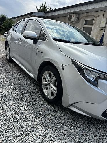 e2 byd: Toyota Levin: 2019 г., 1.8 л, Вариатор, Гибрид, Седан — 3