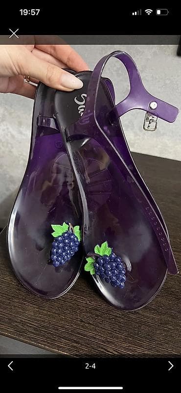 Женская обувь: Босоножки белые 40 размер идут в размер натуральная кожа надевали — 6