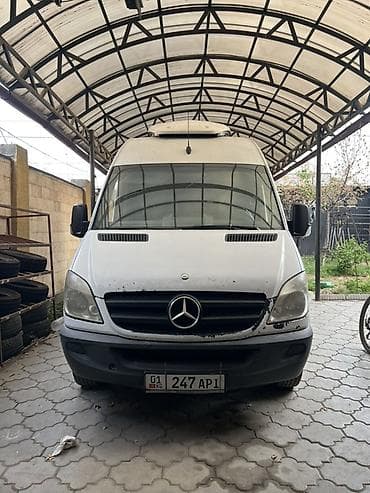 Mercedes-Benz Спринтер: 2010 г., 2.2 л, Механика, Дизель