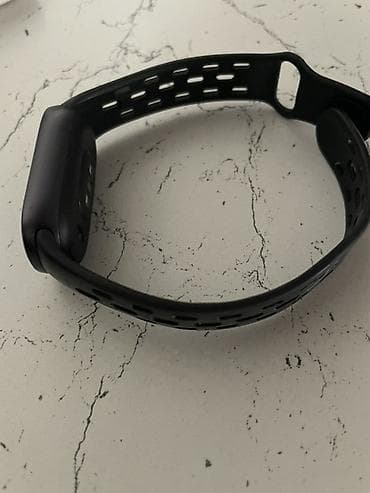 Фитнес-браслет Miband 10 с цветным AMOLED-дисплеем и силиконовым — 3