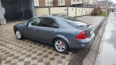 spark 7: Ford Mondeo: 2003 г., 1.8 л, Механика, Бензин, Седан — 1