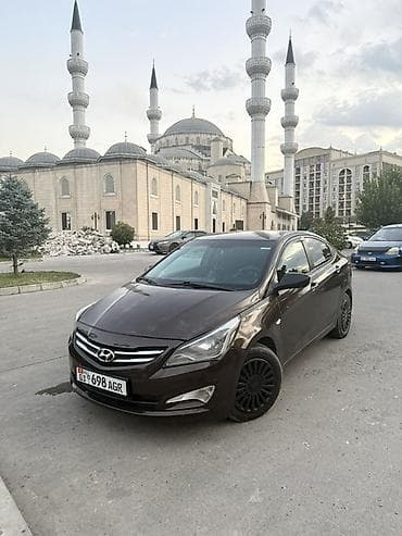 Hyundai Solaris: 2016 г., 1.6 л, Автомат, Бензин, Седан