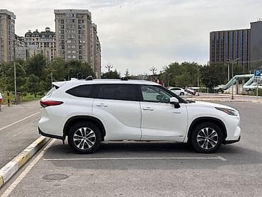 low ll: Toyota Highlander: 2020 г., 2.5 л, Вариатор, Гибрид, Кроссовер — 7
