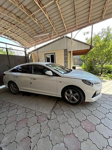 Hyundai Sonata: 2018 г., 2 л, Автомат, Газ, Седан — 1