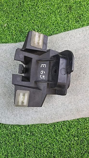 e65: Масляный радиатор BMW 2007 г., Б/у, Оригинал, Германия — 1